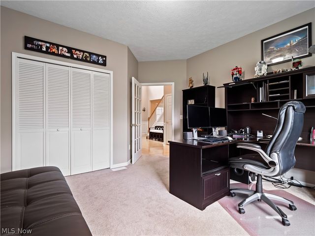 27336 Maurer Drive, Olmsted Twp, OH 44138
