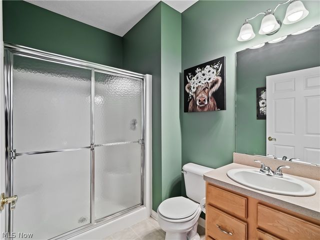 27336 Maurer Drive, Olmsted Twp, OH 44138