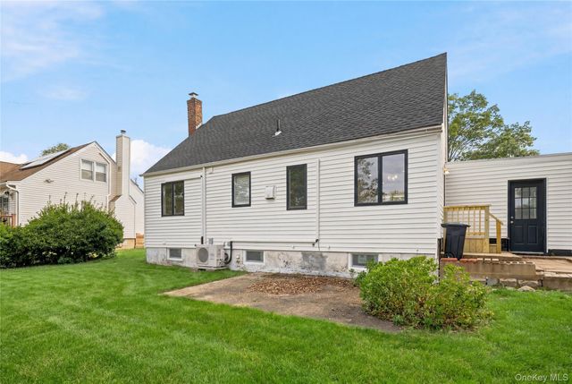 2693 Fox Road, Baldwin, NY 11510