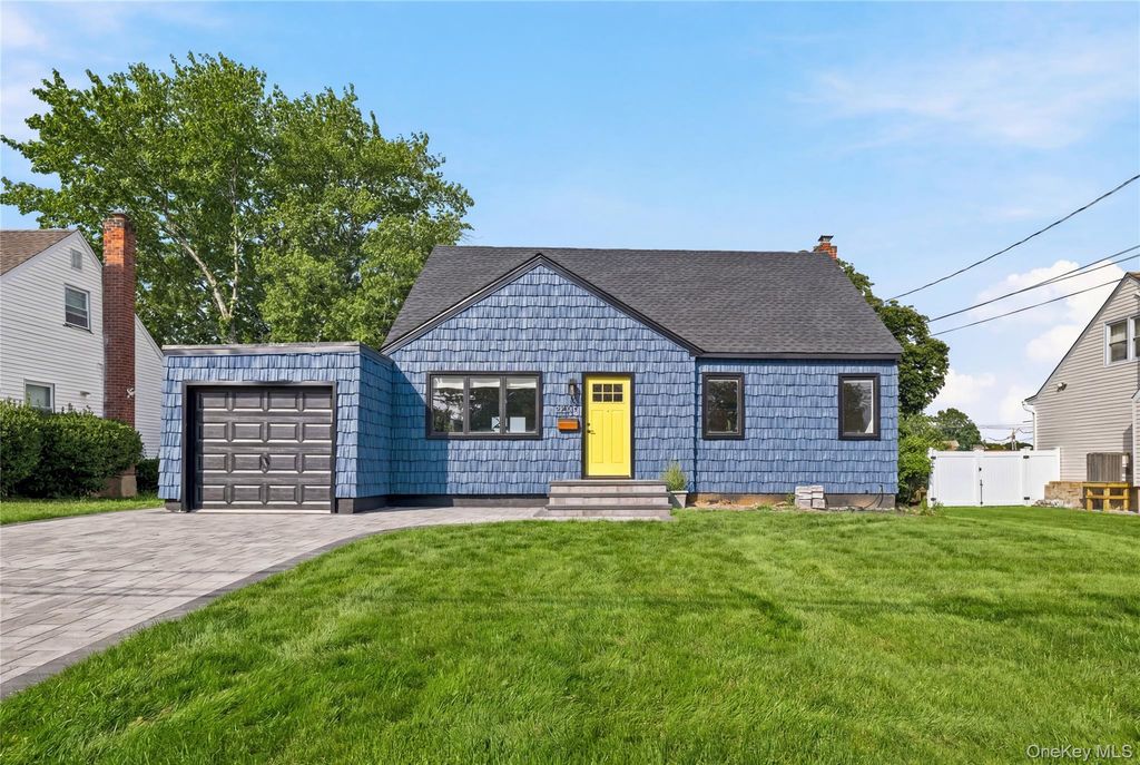 2693 Fox Road, Baldwin, NY 11510