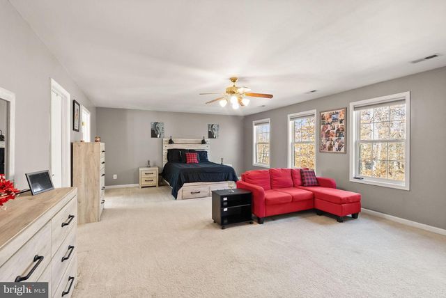 100 BROOKEWOOD DR, Fredericksburg, VA 22405