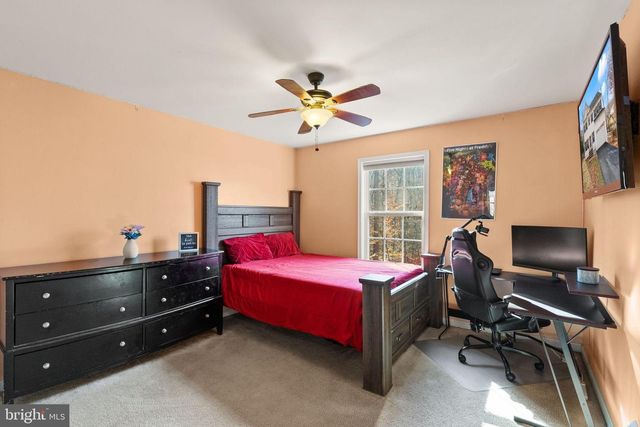 100 BROOKEWOOD DR, Fredericksburg, VA 22405