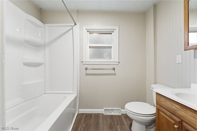 294 Plain Street, Magnolia, OH 44643