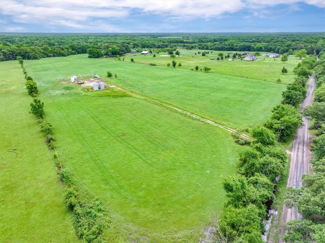 501 VZ County Road 3117, Edgewood, TX 75117