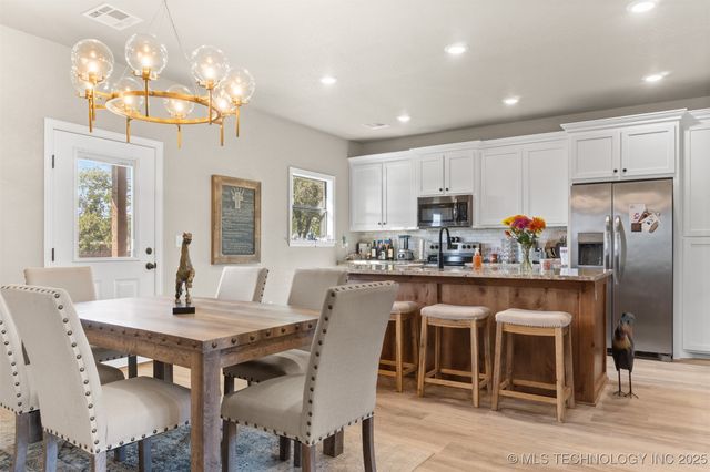 19 Sawyer Lane, Durant, OK 74701