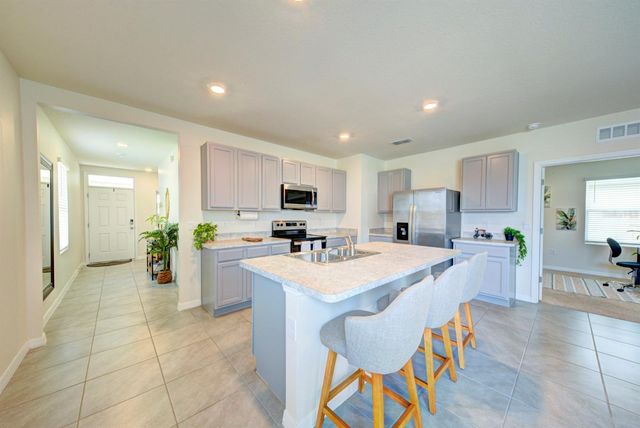 2090 APALACHICOLA LANE, Sanford, FL 32771