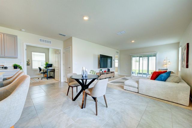 2090 APALACHICOLA LANE, Sanford, FL 32771