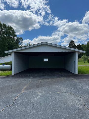 3013 Country Club Road, Spartanburg, SC 29302