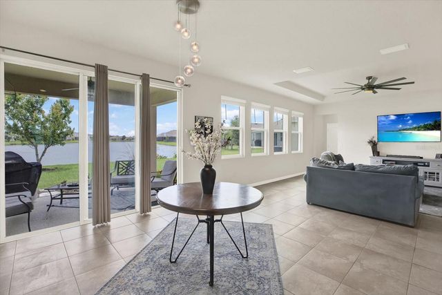 6723 DEVESTA LOOP, Palmetto, FL 34221