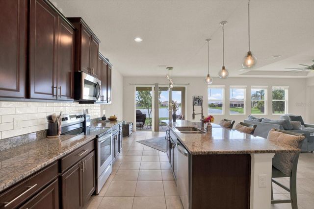 6723 DEVESTA LOOP, Palmetto, FL 34221