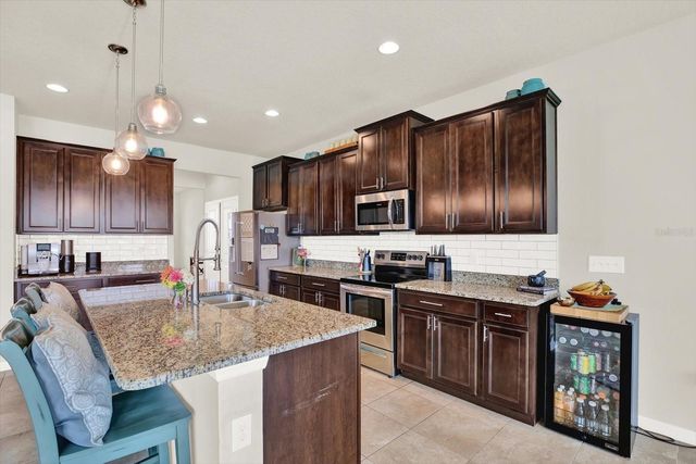 6723 DEVESTA LOOP, Palmetto, FL 34221