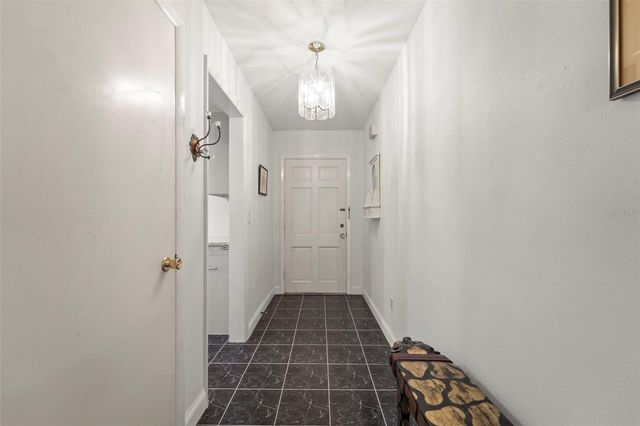 400 GLENNES LANE 111, Dunedin, FL 34698