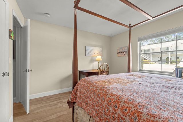 400 GLENNES LANE 111, Dunedin, FL 34698
