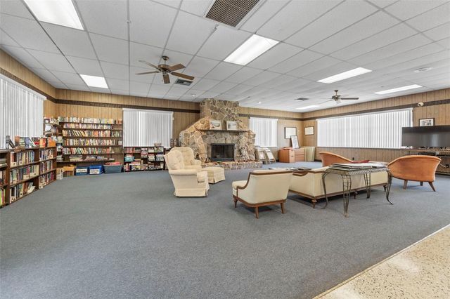 400 GLENNES LANE 111, Dunedin, FL 34698