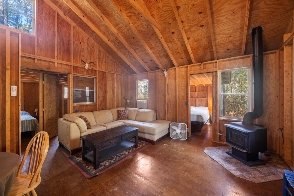 Image 21 of property listing at 9168 Old Georgetown Road, Mcclellanville, SC 29458