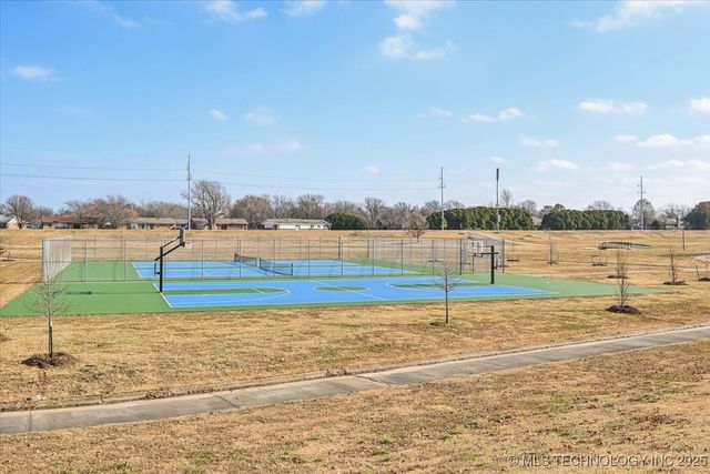 4808 S 87th East Avenue, Tulsa, OK 74145