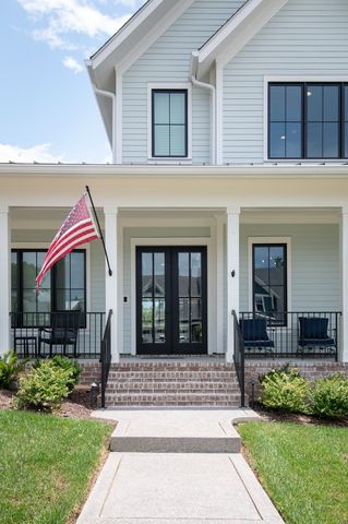 8775 Belladonna Dr, College Grove, TN 37046