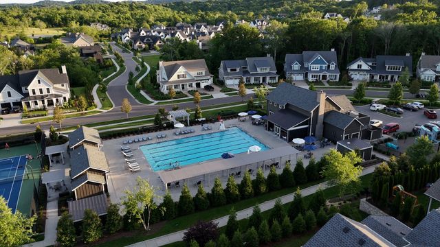 8775 Belladonna Dr, College Grove, TN 37046
