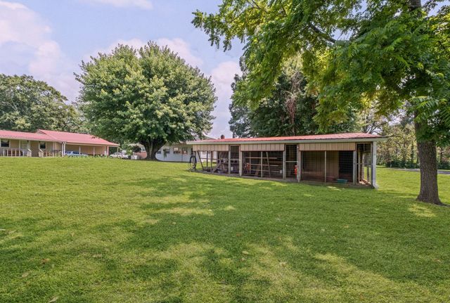 627 Ragsdale Rd, Manchester, TN 37355