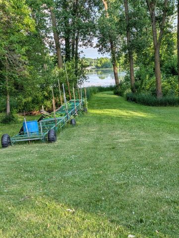 10966 S Frontage Road, Pine City, MN 55063