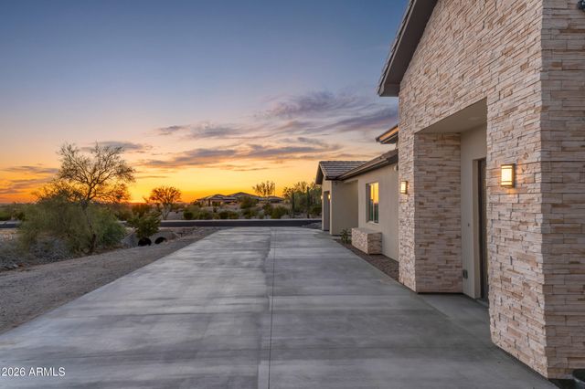 18632 W SANTA IRENE Drive, Goodyear, AZ 85338