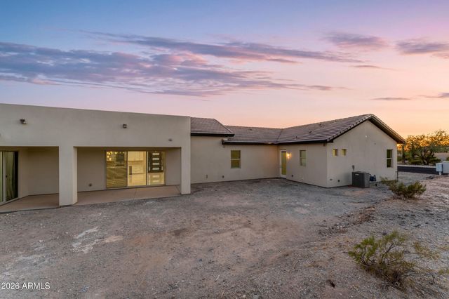 18632 W SANTA IRENE Drive, Goodyear, AZ 85338