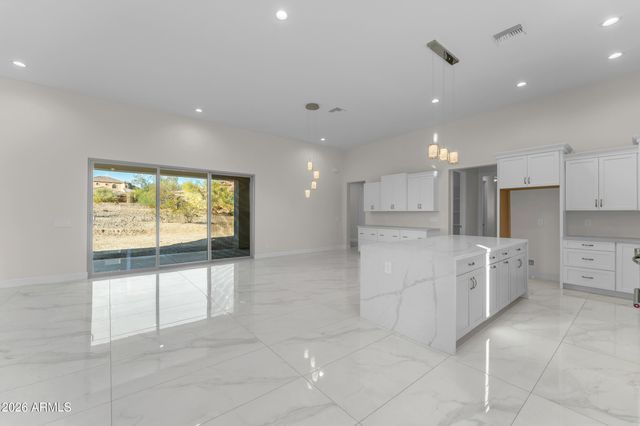 18632 W SANTA IRENE Drive, Goodyear, AZ 85338