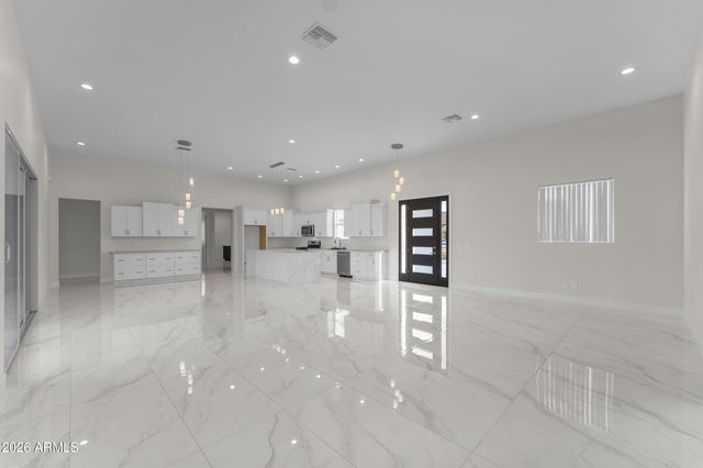 18632 W SANTA IRENE Drive, Goodyear, AZ 85338