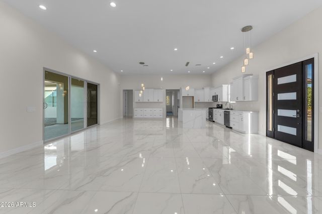 18632 W SANTA IRENE Drive, Goodyear, AZ 85338