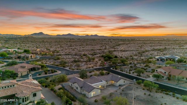 18632 W SANTA IRENE Drive, Goodyear, AZ 85338