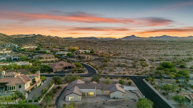 18632 W SANTA IRENE Drive, Goodyear, AZ 85338