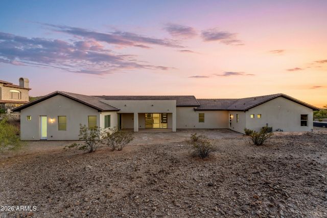 18632 W SANTA IRENE Drive, Goodyear, AZ 85338