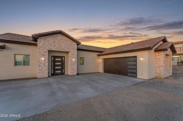 18632 W SANTA IRENE Drive, Goodyear, AZ 85338