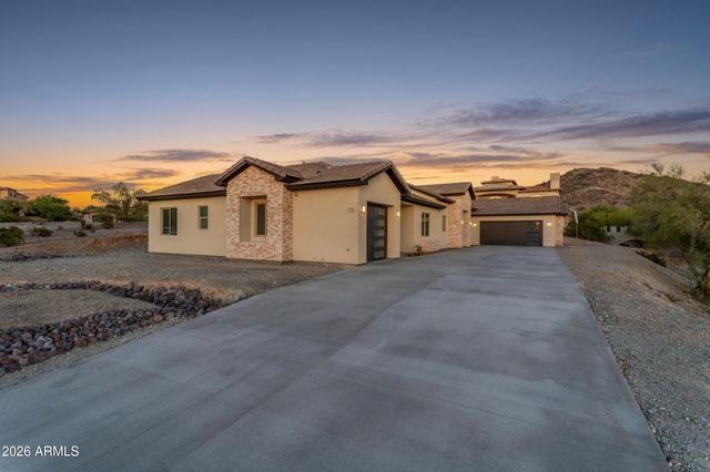 18632 W SANTA IRENE Drive, Goodyear, AZ 85338