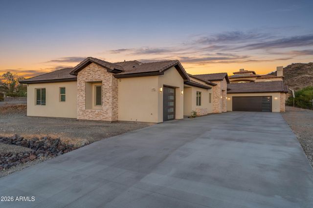 18632 W SANTA IRENE Drive, Goodyear, AZ 85338