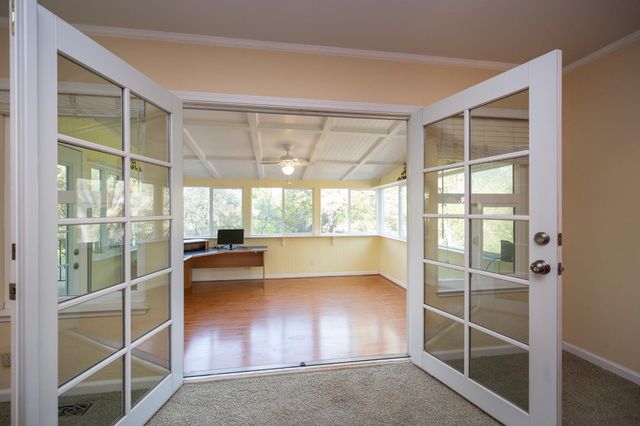 2087 American River Trl, Cool, CA 95614