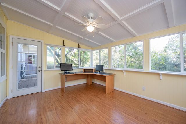 2087 American River Trl, Cool, CA 95614