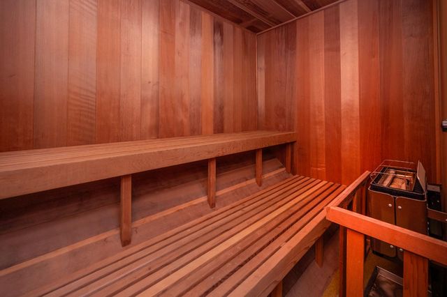 2087 American River Trl, Cool, CA 95614