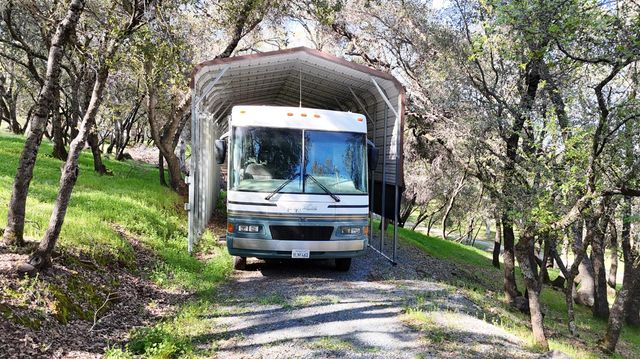 2087 American River Trl, Cool, CA 95614