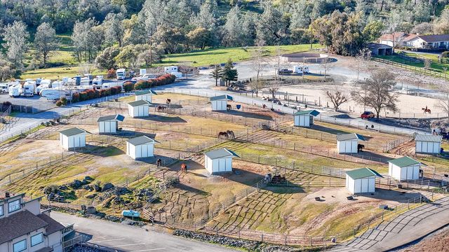 2087 American River Trl, Cool, CA 95614