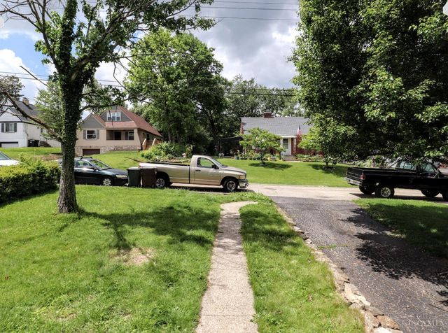 5642 Leumas Road, Green Twp, OH 45239