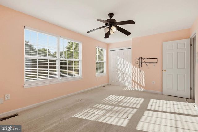 8 FOREST GLEN CT, Reisterstown, MD 21136