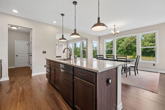 3438 Woodland Drive, Hilliard, OH 43026