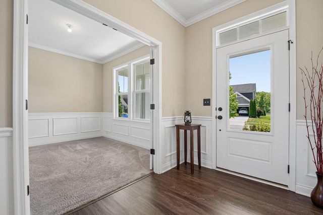3438 Woodland Drive, Hilliard, OH 43026