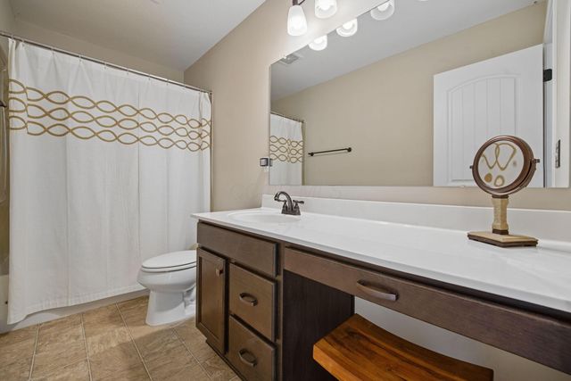 3438 Woodland Drive, Hilliard, OH 43026