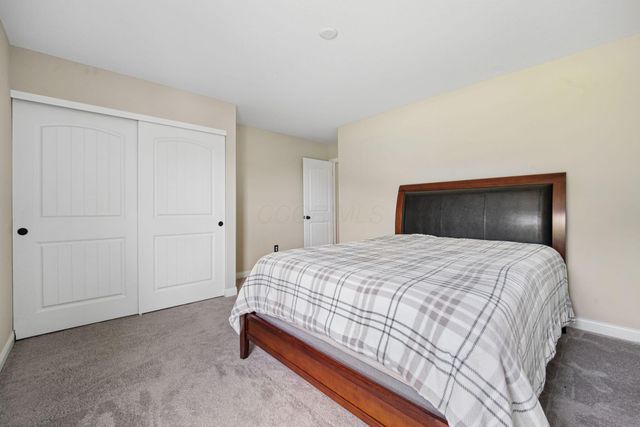 3438 Woodland Drive, Hilliard, OH 43026