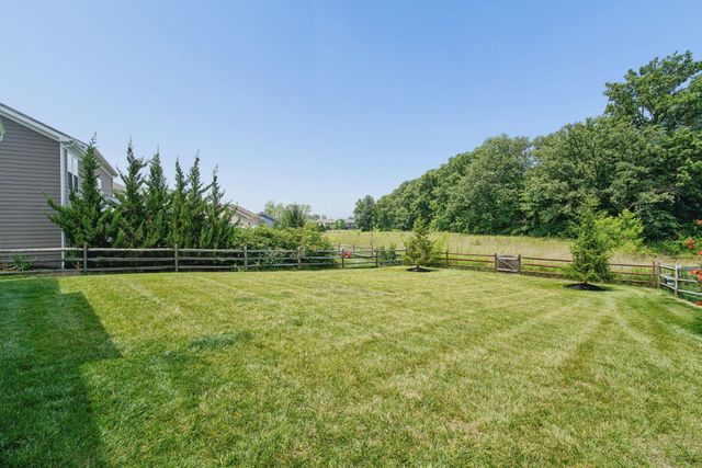 3438 Woodland Drive, Hilliard, OH 43026