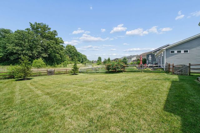 3438 Woodland Drive, Hilliard, OH 43026