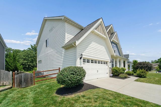 3438 Woodland Drive, Hilliard, OH 43026
