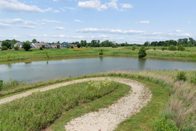 3438 Woodland Drive, Hilliard, OH 43026